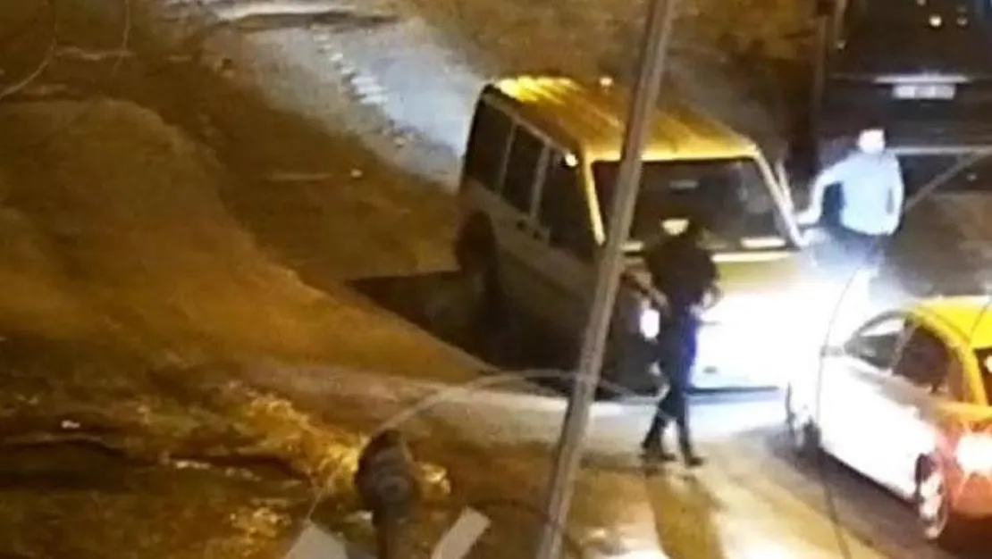 kadin-erkegin-mustehcen-goruntulerini-cekip-10-milyon-istedi