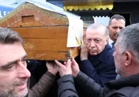 erdogan-abis-in-cenaze-torenine-katildi