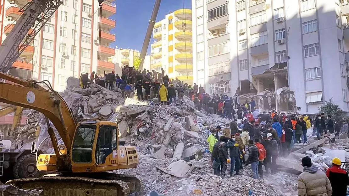 mahkemeye-kufreden-muteahhit-alpargun