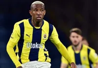 talisca-penalti-kacirdi-tribunler-islik-caldi