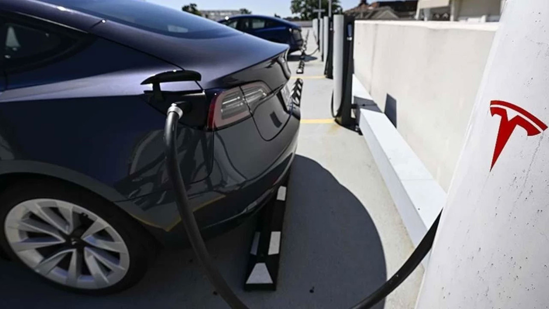 elektrikli-arac-yatirimlarinda-sok-duraklama-abd-gelecegi-belirsizlesti