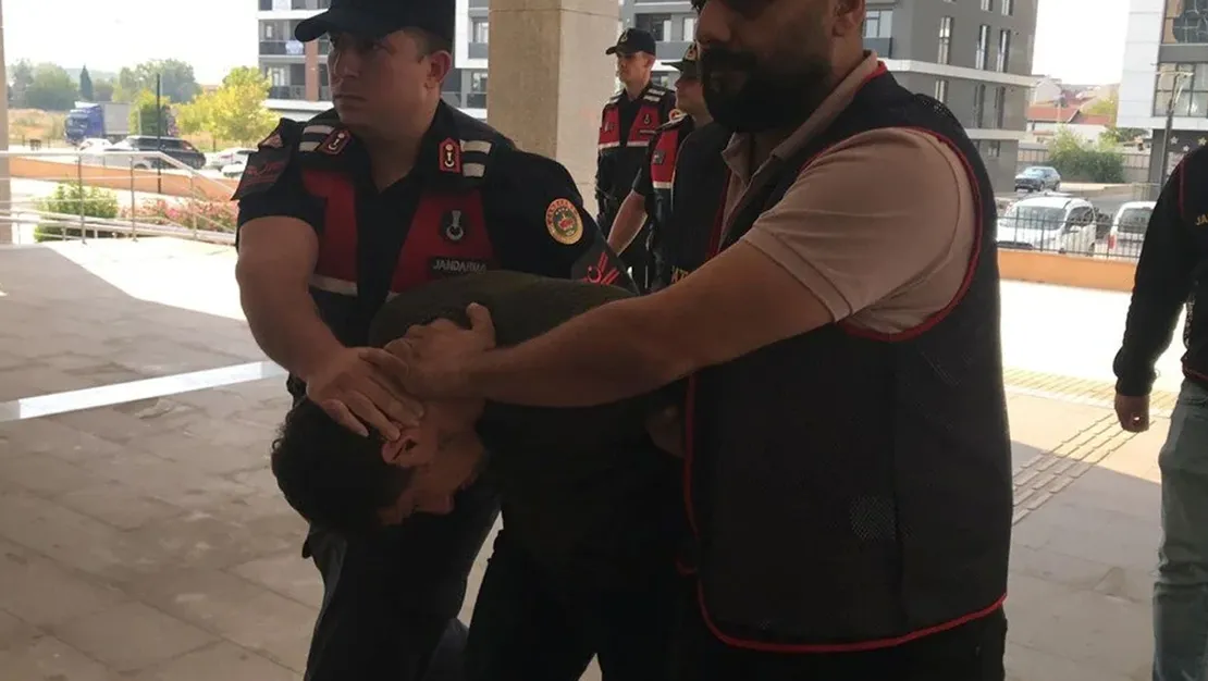 cinayet-zanlisi-ogul-babasini-parcalara-bolerek-oldurdu