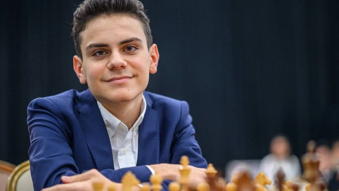 buyukusta-ediz-gurel-gukesh-i-yendi