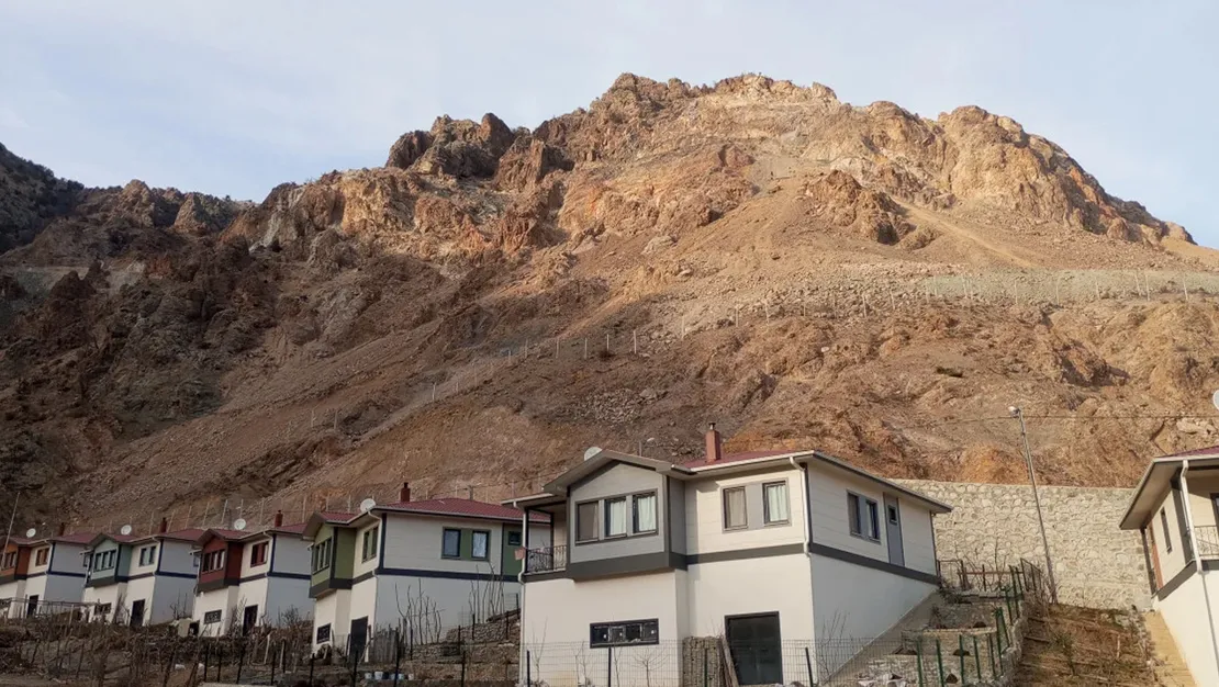 yusufeli-nde-kaya-tehdidine-karsi-onlem-alindi