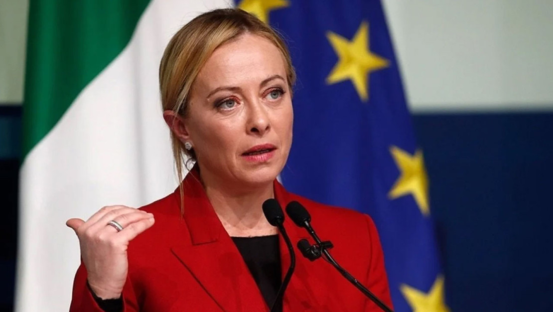 giorgia-meloni-den-yeni-yil-mesaji-2026-zorlu-gecis-riske-acik