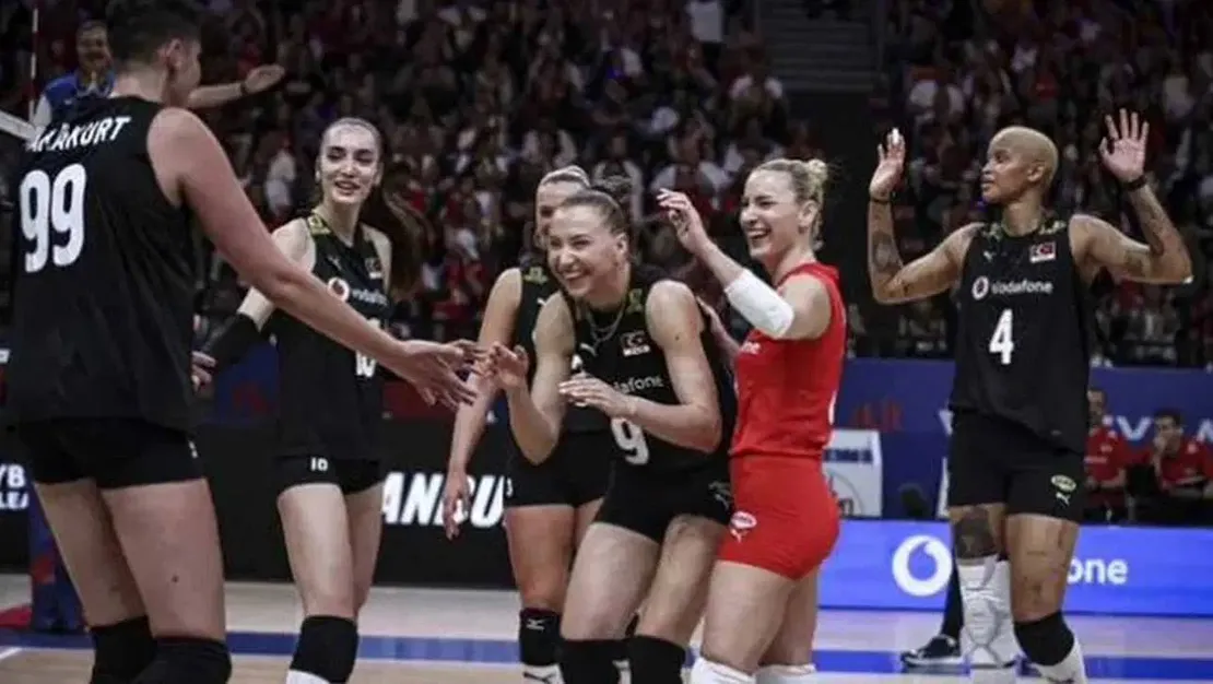 a-milli-kadin-voleybol-takimi-hollanda-yi-3-0-yendi