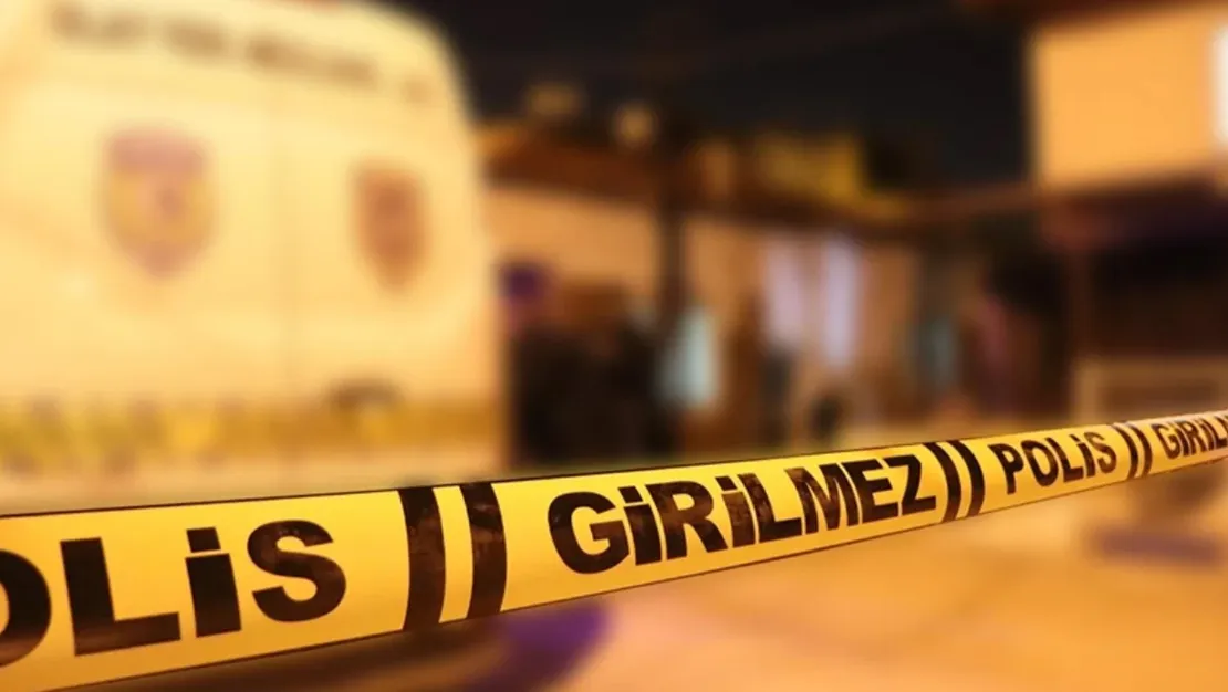 mersin-de-genc-silahli-saldirida-yaralandi