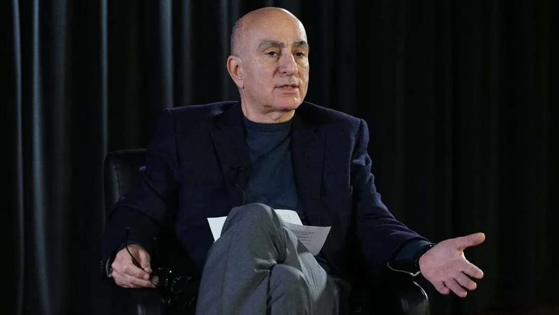 egilmez-satin-alma-gucumuz-eridi-kimse-tepkisiz