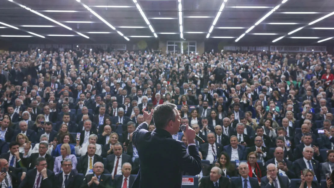 chp-kurultayi-iptali-icin-dava-acildi