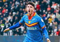 taha-altikardes-e-yurt-disindan-ilgi-artti