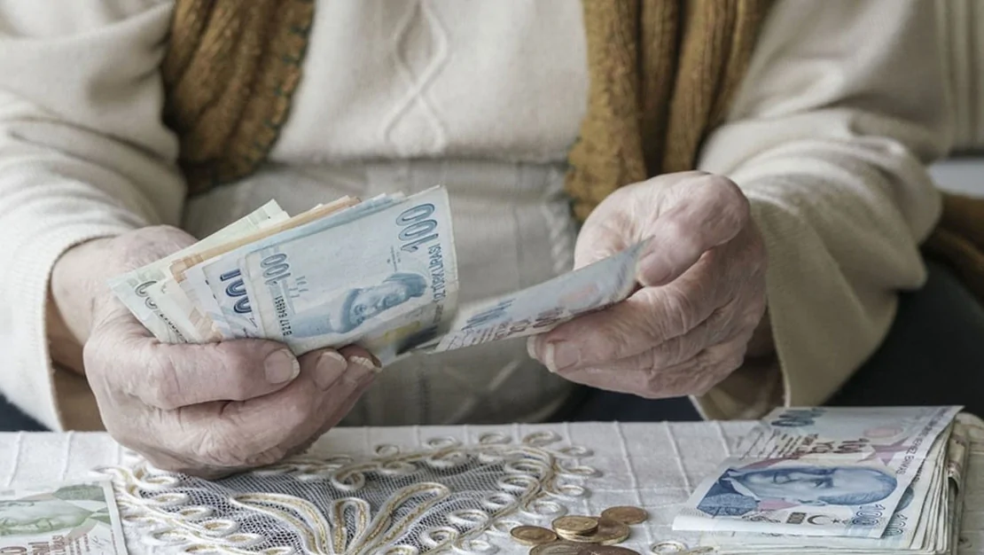 erken-emeklilik-icin-tarih-aciklandi-2027-bekleniyor